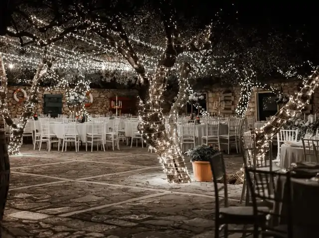 Monio-Weddings-Konoba-Story-Main