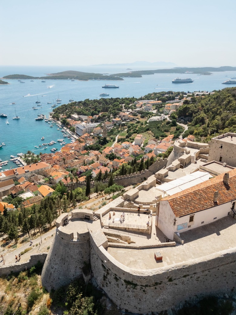 WhatsApp Image 2025-08-09 at 22.57.35 (1)